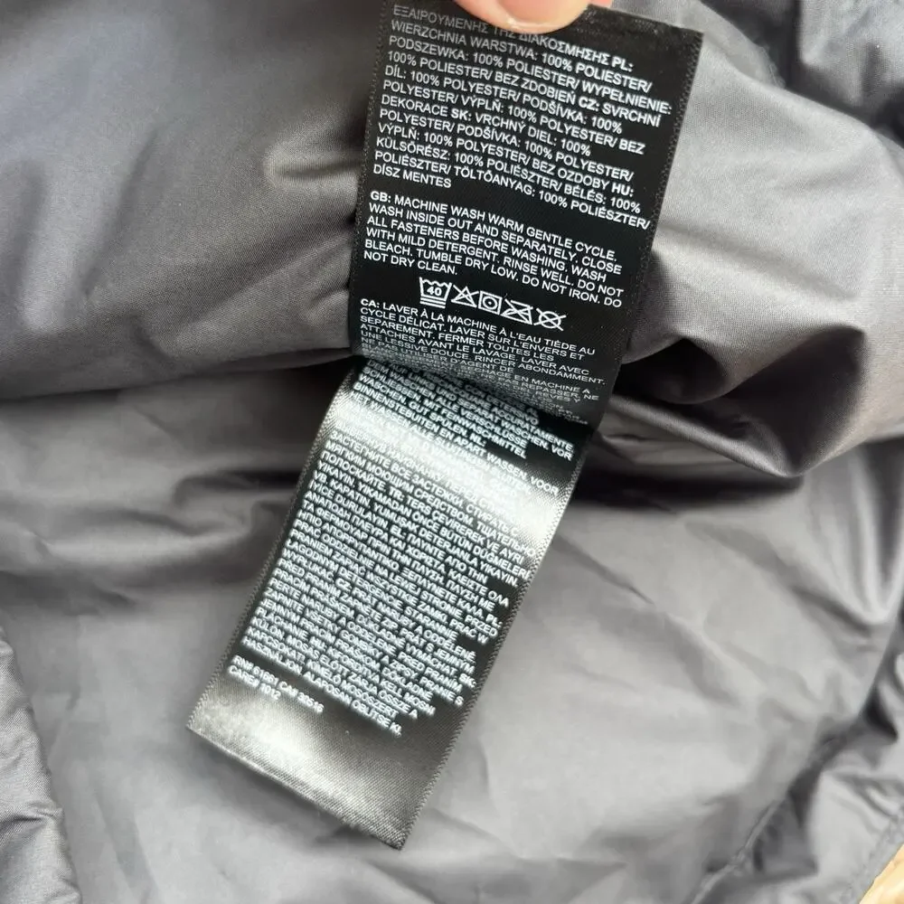 The North Face Everyday Insulated Jacket Mens Small Black Puffer Embroidery Logo
